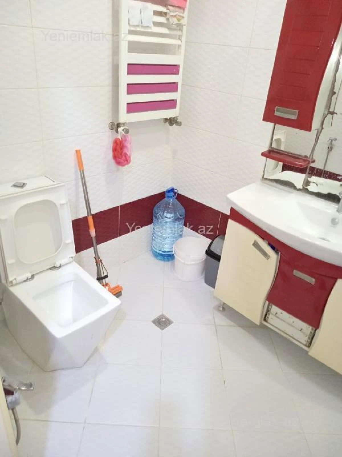 Satılır 3 otaqlı yeni tikili 105 m²