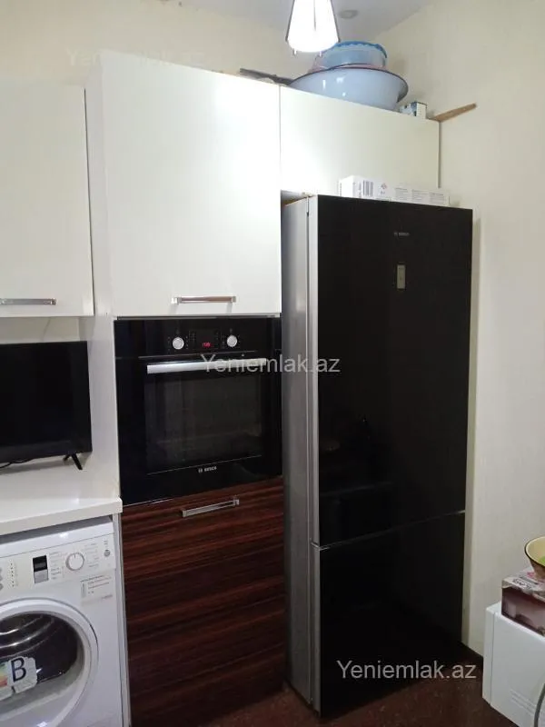 Satılır 3 otaqlı yeni tikili 105 m²