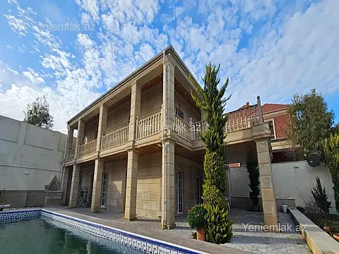 Satılır 5 otaqlı həyət evi 210 m²