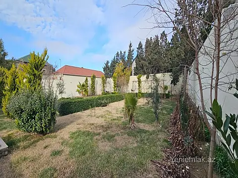 Satılır 5 otaqlı həyət evi 210 m²