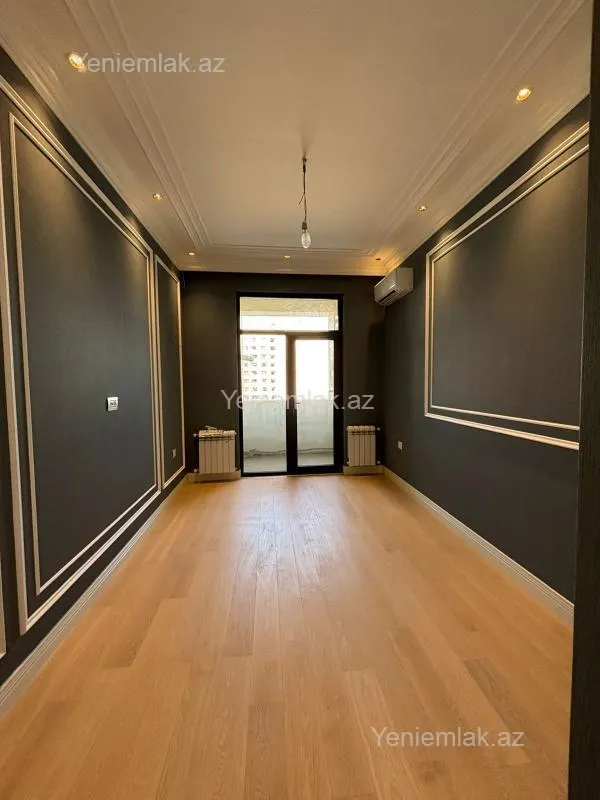 Satılır 4 otaqlı yeni tikili 242 m²