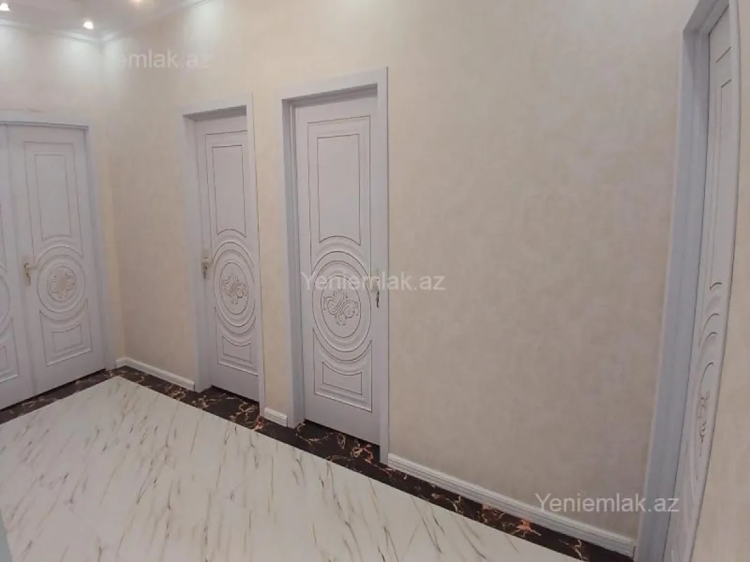 Satılır 4 otaqlı yeni tikili 178 m²