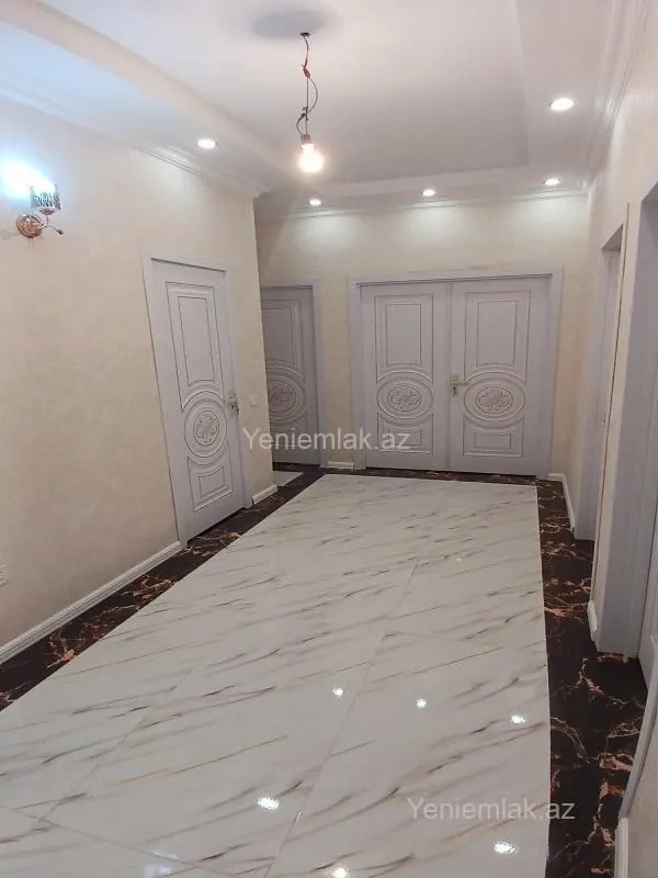 Satılır 4 otaqlı yeni tikili 178 m²