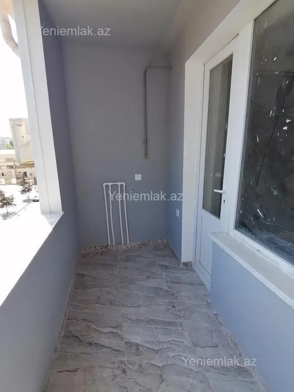 Satılır 2 otaqlı köhnə tikili 70 m²