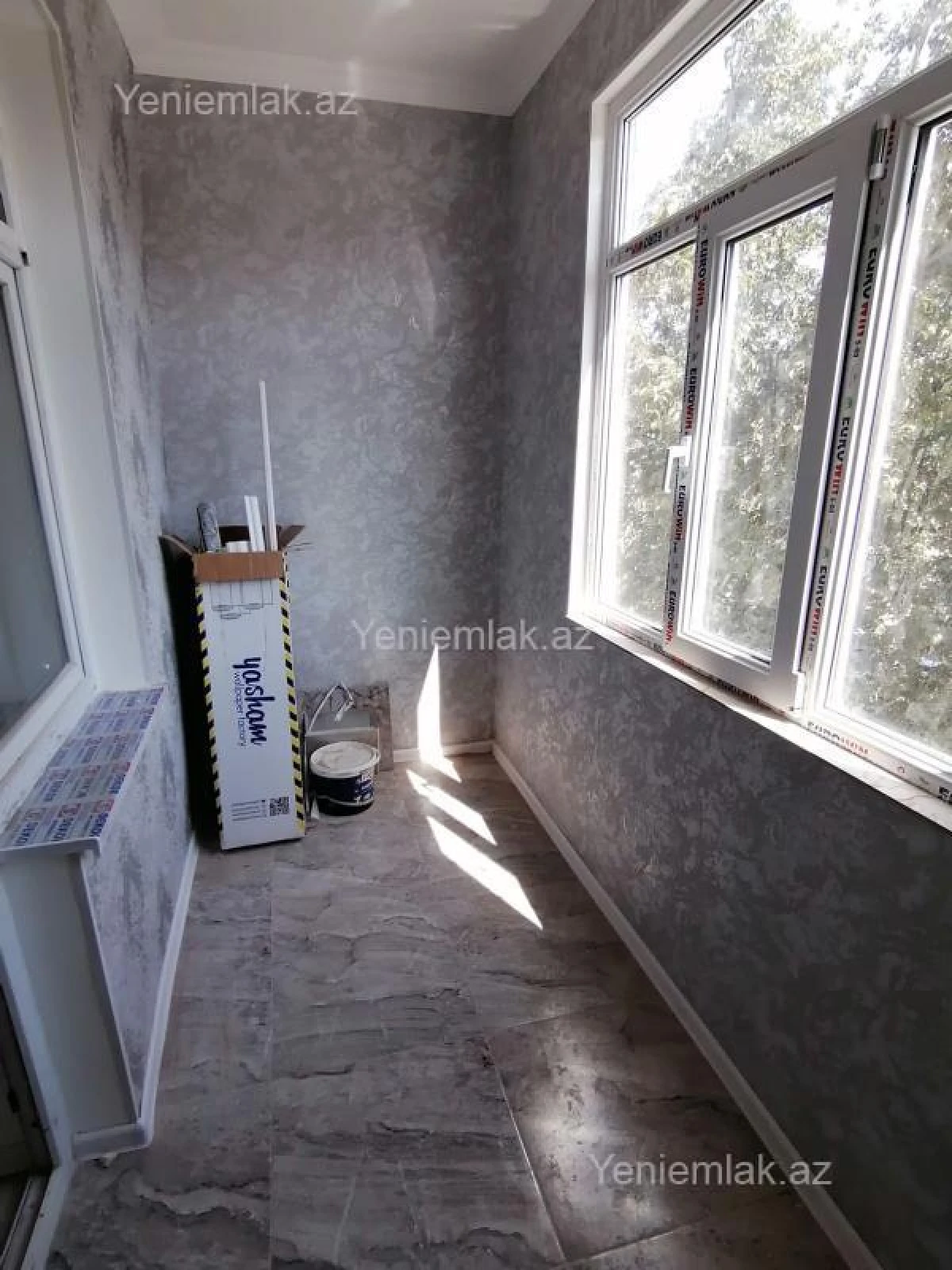 Satılır 2 otaqlı köhnə tikili 70 m²