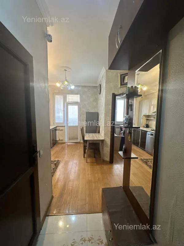 Satılır 2 otaqlı yeni tikili 42 m²