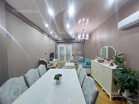 Satılır 3 otaqlı yeni tikili 130 m²