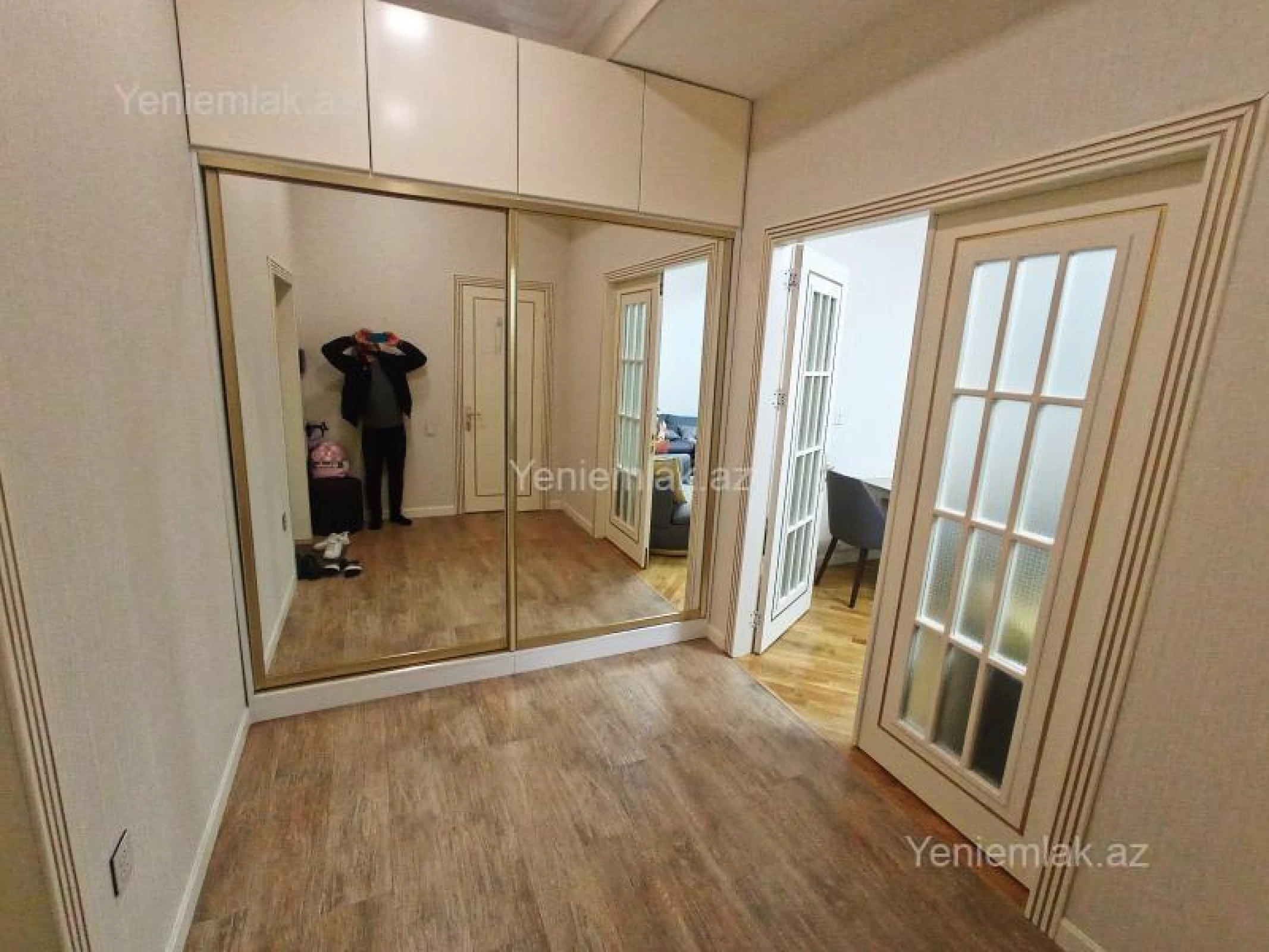 Satılır 3 otaqlı yeni tikili 77 m²