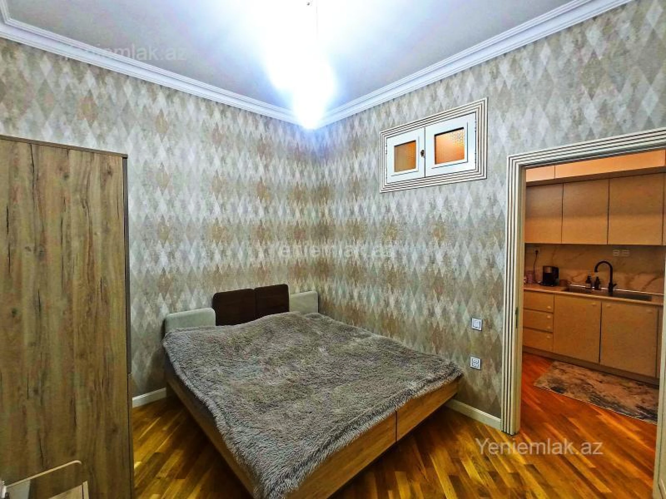 Satılır 3 otaqlı yeni tikili 77 m²