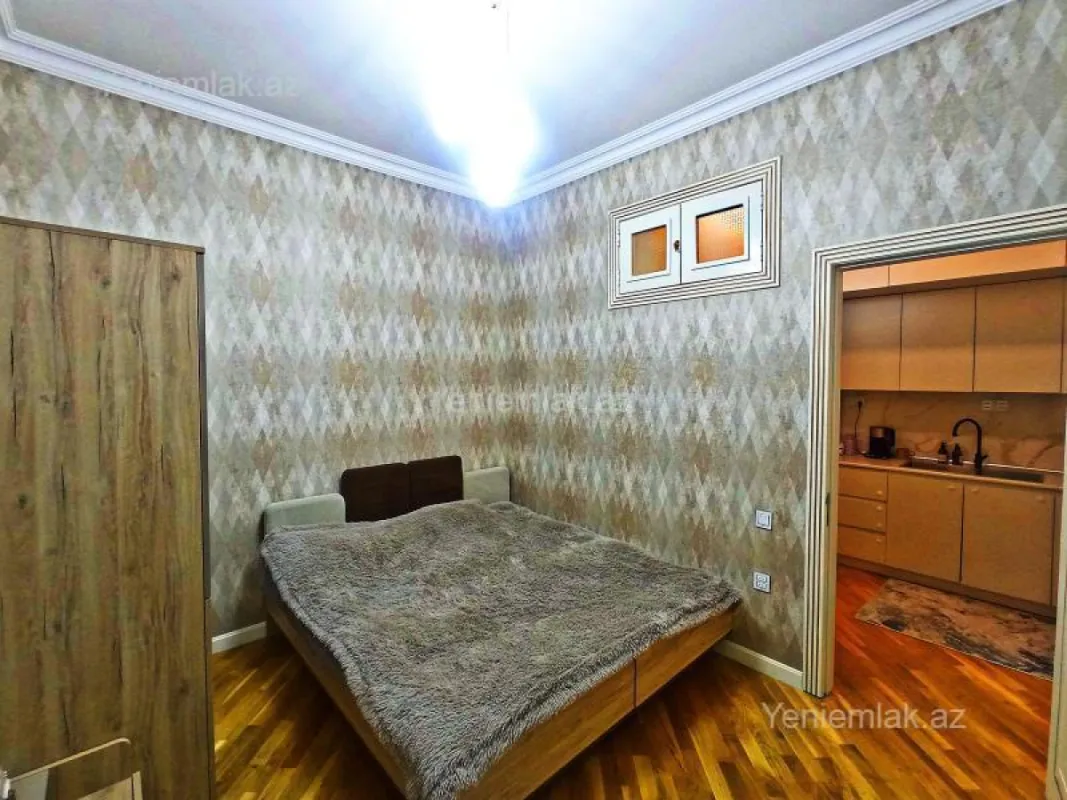 Satılır 3 otaqlı yeni tikili 77 m²