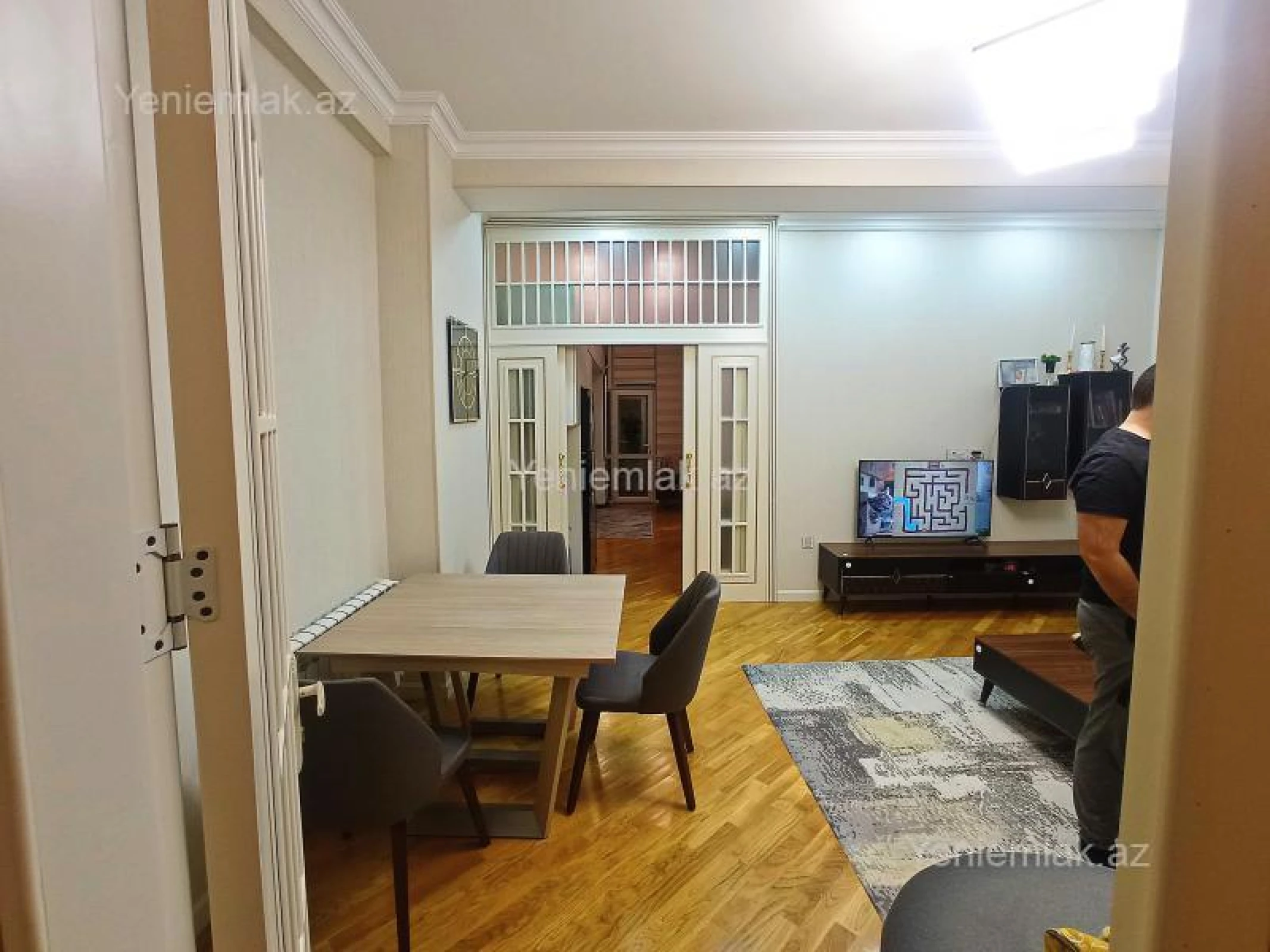 Satılır 3 otaqlı yeni tikili 77 m²