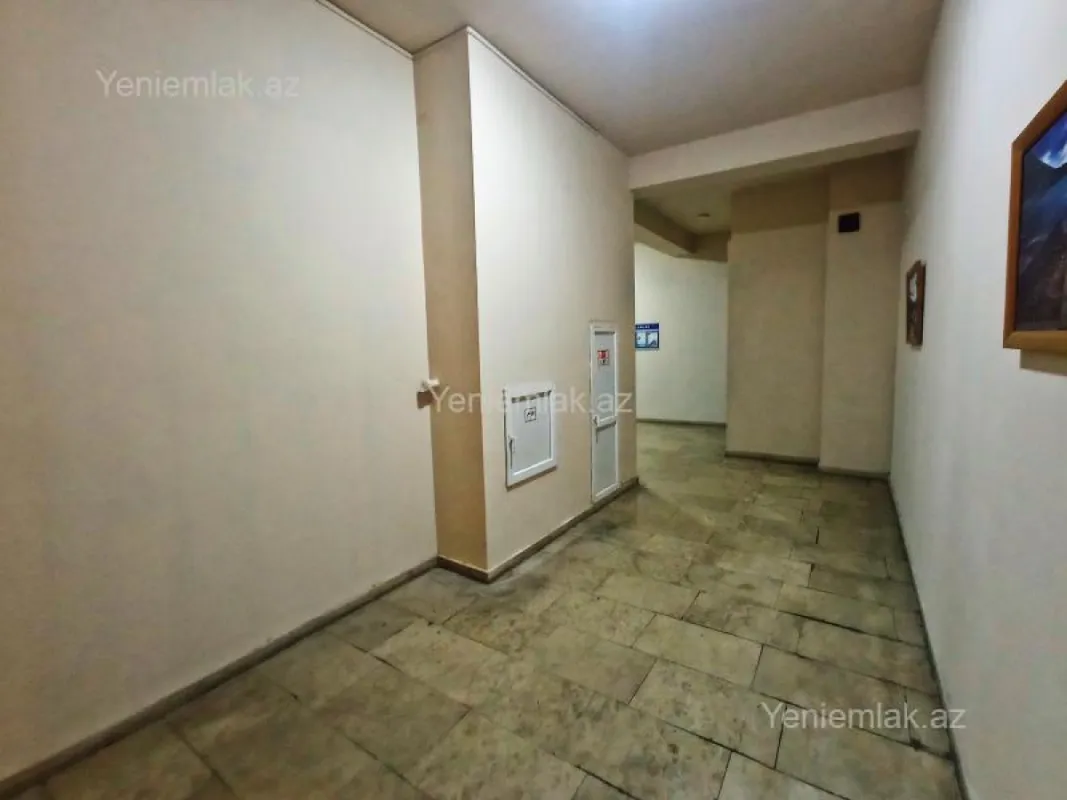 Satılır 3 otaqlı yeni tikili 77 m²