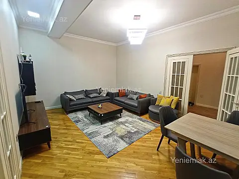 Satılır 3 otaqlı yeni tikili 77 m²