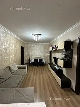 Satılır 5 otaqlı köhnə tikili 45 m²