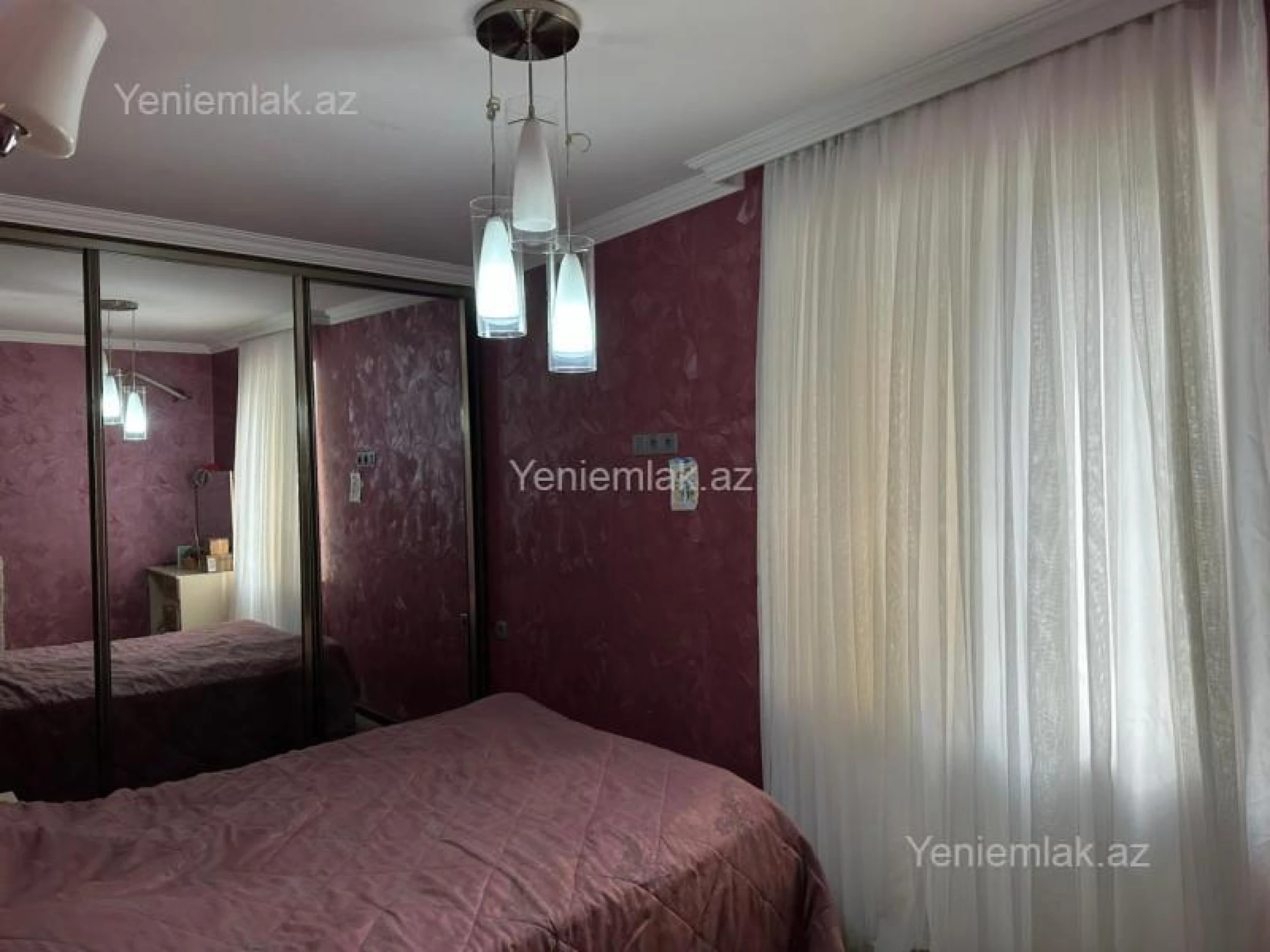 Satılır 5 otaqlı köhnə tikili 45 m²