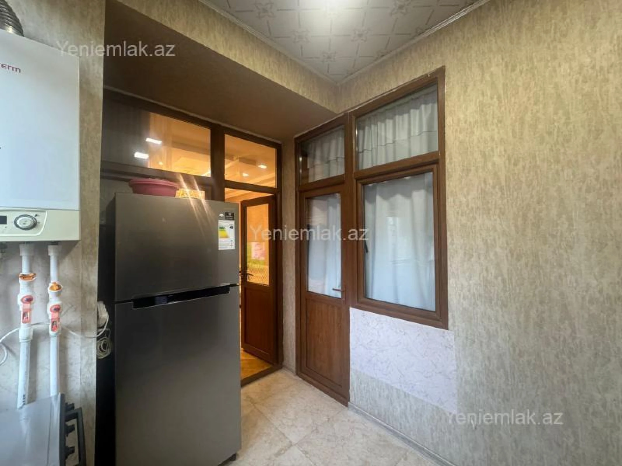 Satılır 2 otaqlı yeni tikili 50 m²