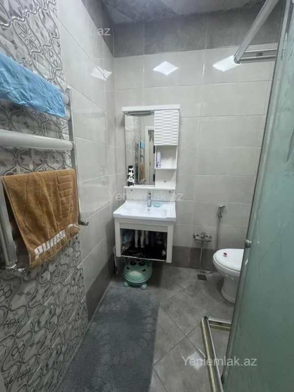 Satılır 2 otaqlı yeni tikili 50 m²