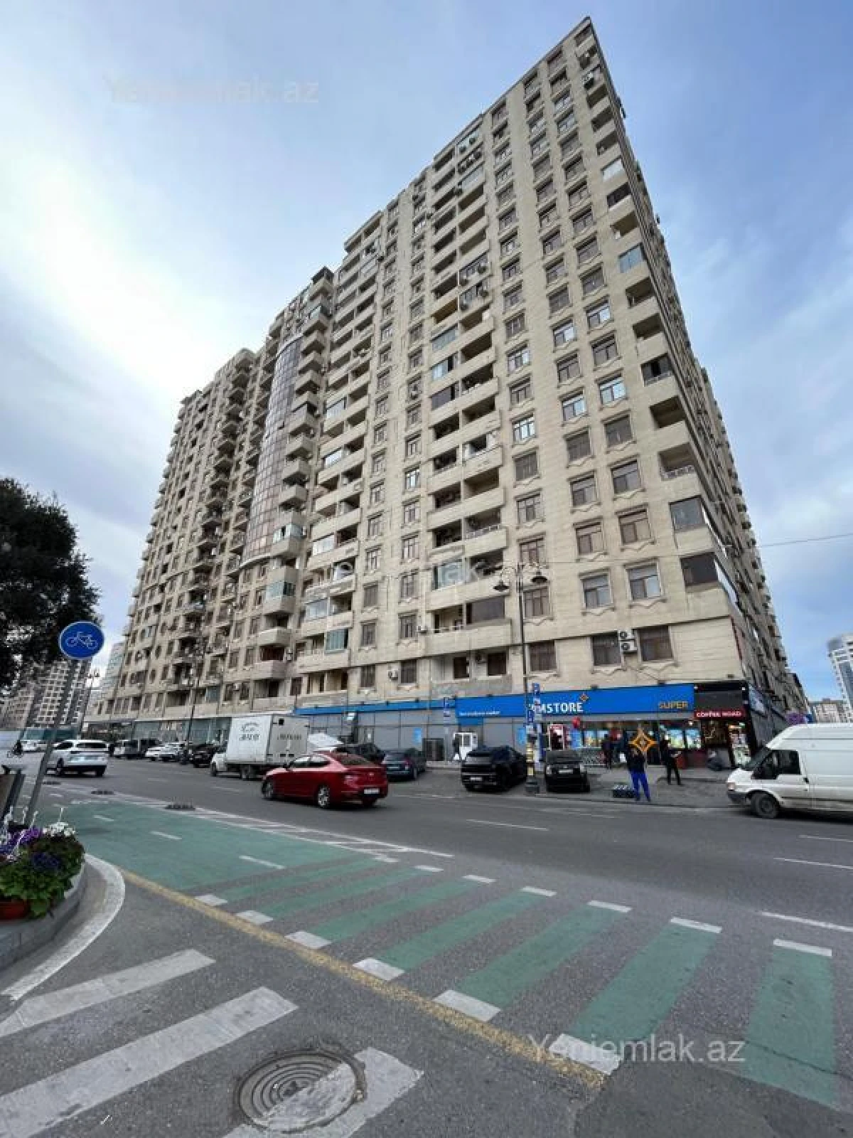 Satılır 3 otaqlı yeni tikili 95 m²