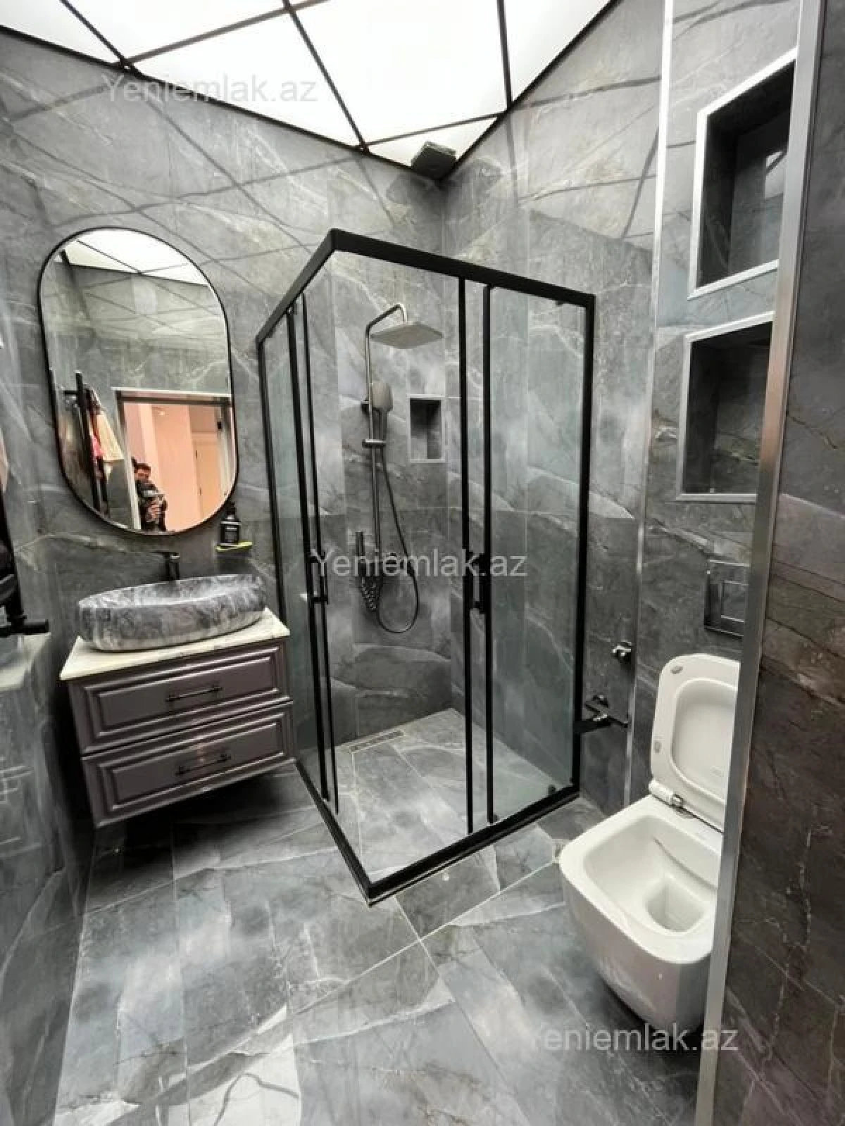 Satılır 2 otaqlı yeni tikili 70 m²