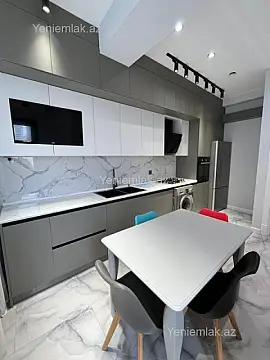 Satılır 2 otaqlı yeni tikili 70 m²