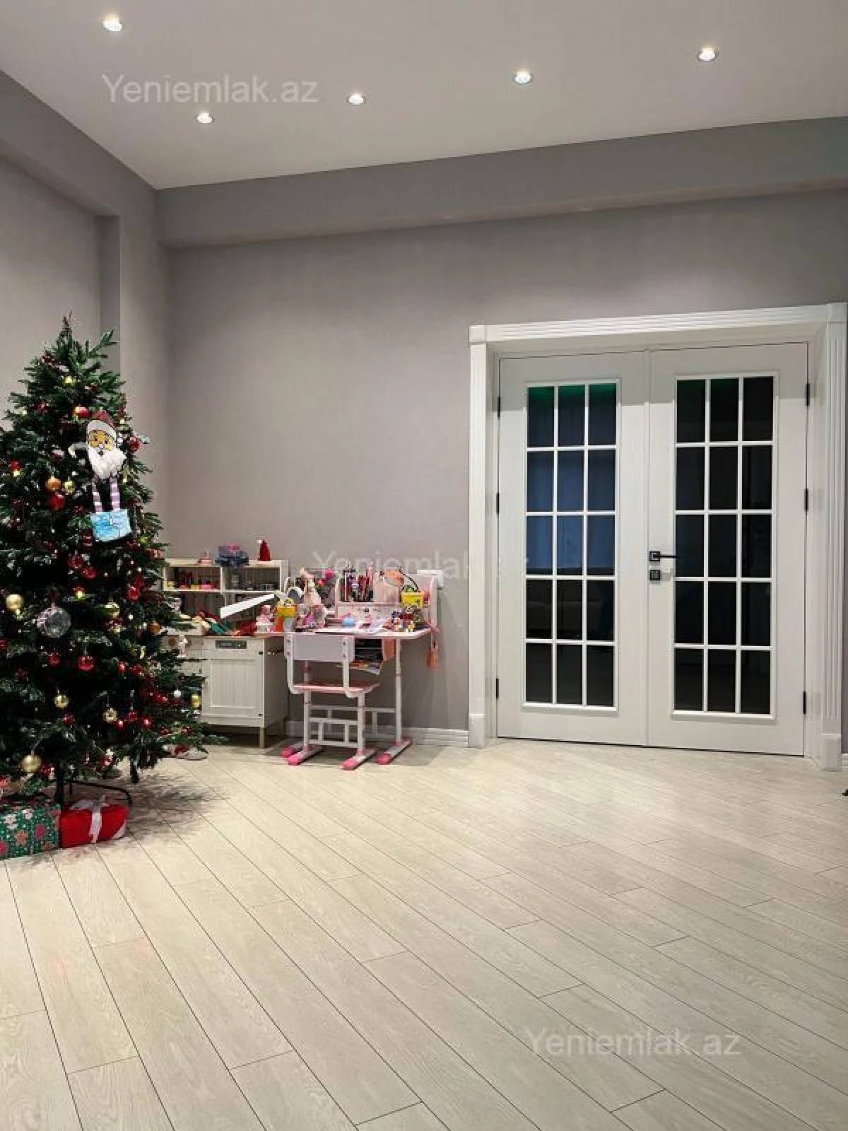 Satılır 2 otaqlı yeni tikili 88 m²