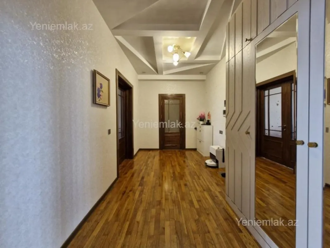 Satılır 3 otaqlı yeni tikili 101 m²