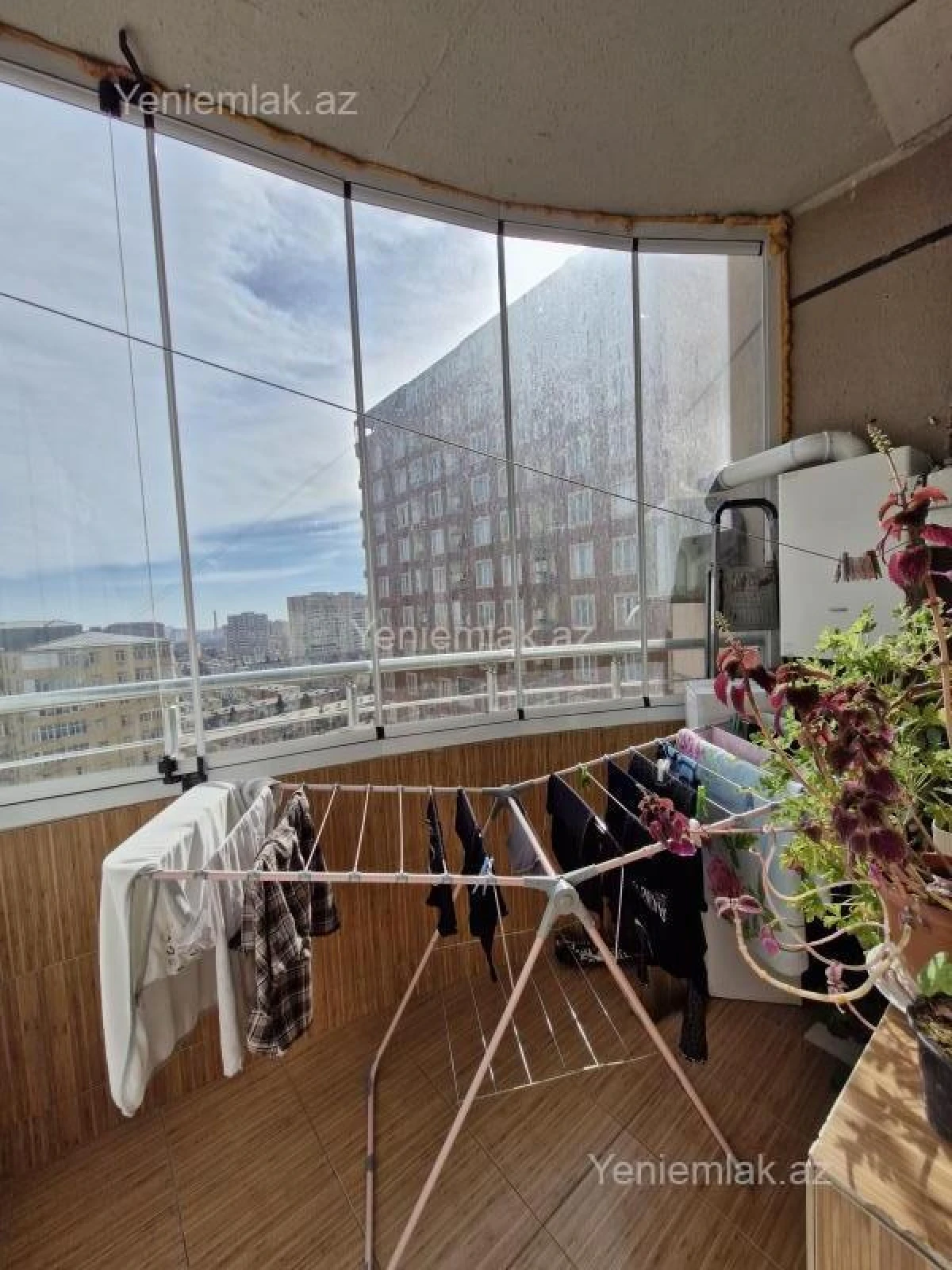 Satılır 3 otaqlı yeni tikili 101 m²