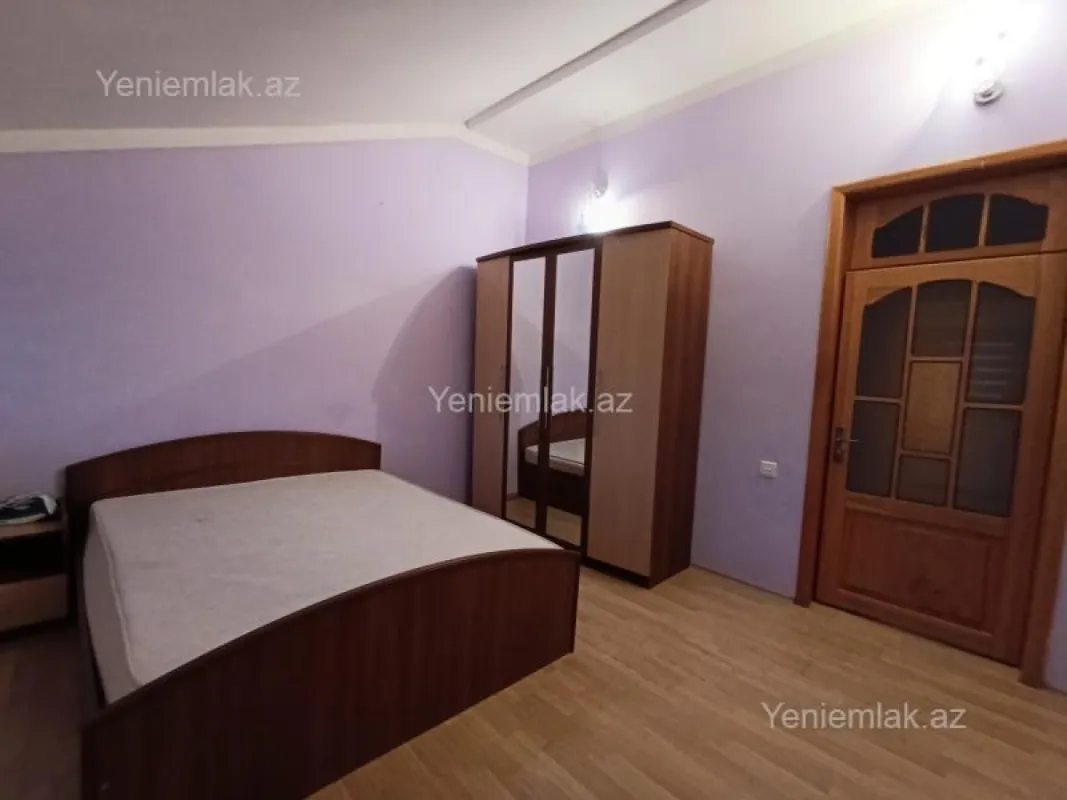 Satılır 6 otaqlı həyət evi 197 m²