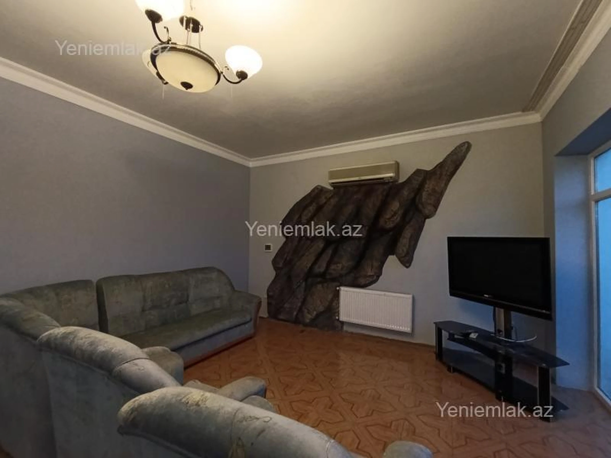 Satılır 6 otaqlı həyət evi 197 m²