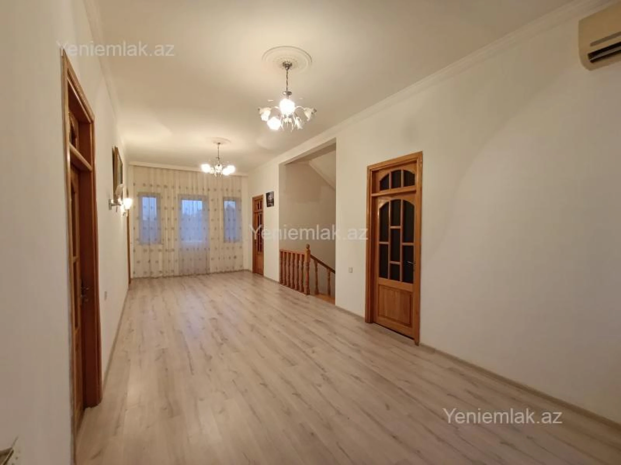 Satılır 6 otaqlı həyət evi 197 m²