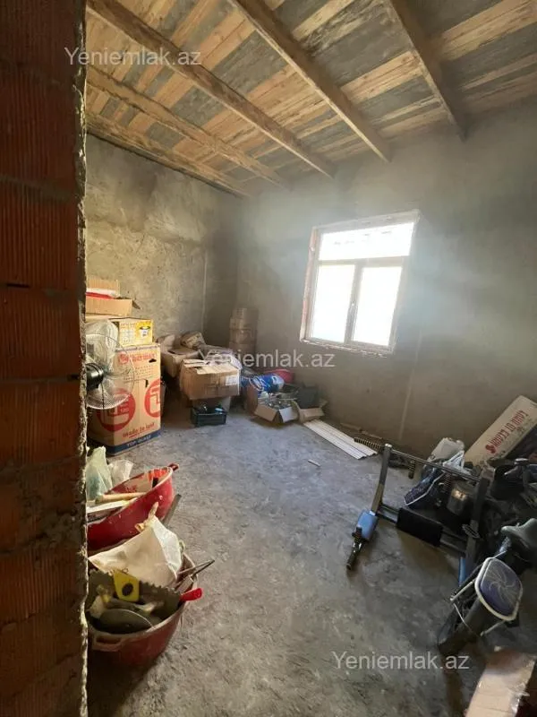 Satılır 7 otaqlı həyət evi 190 m²