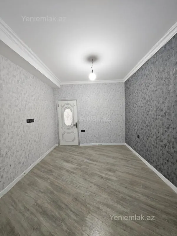 Satılır 3 otaqlı yeni tikili 76 m²