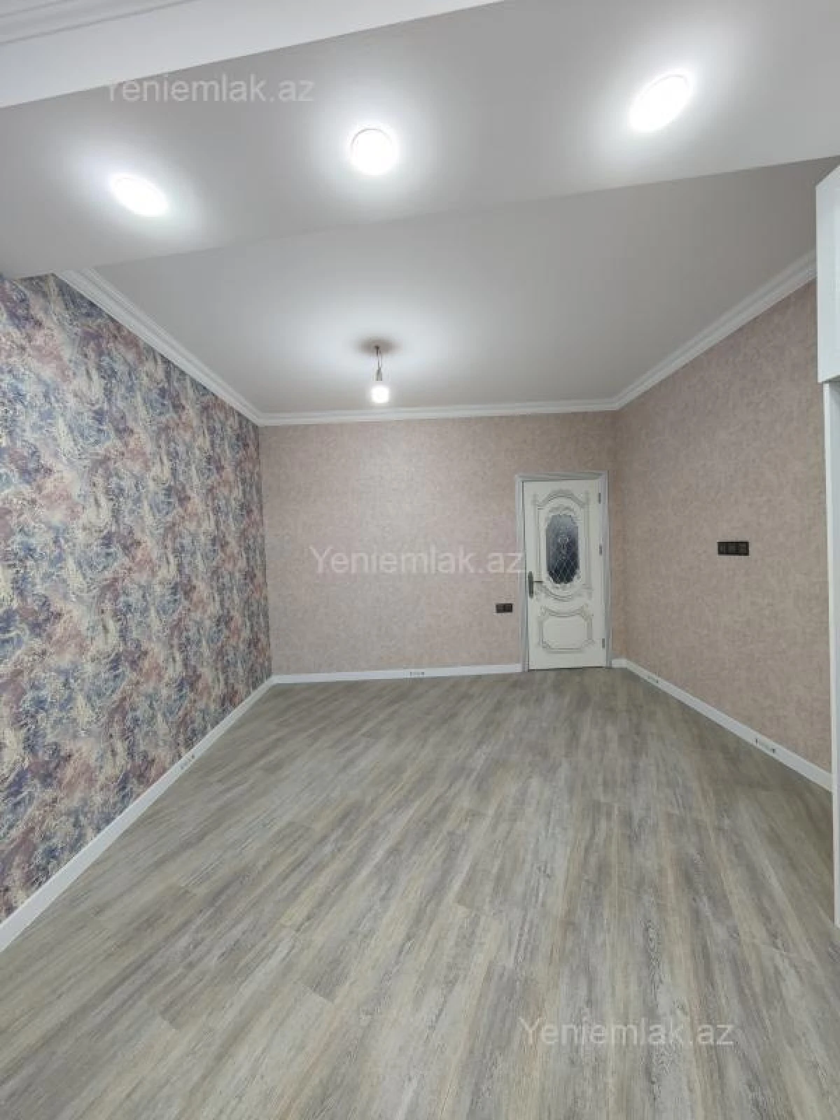 Satılır 3 otaqlı yeni tikili 76 m²
