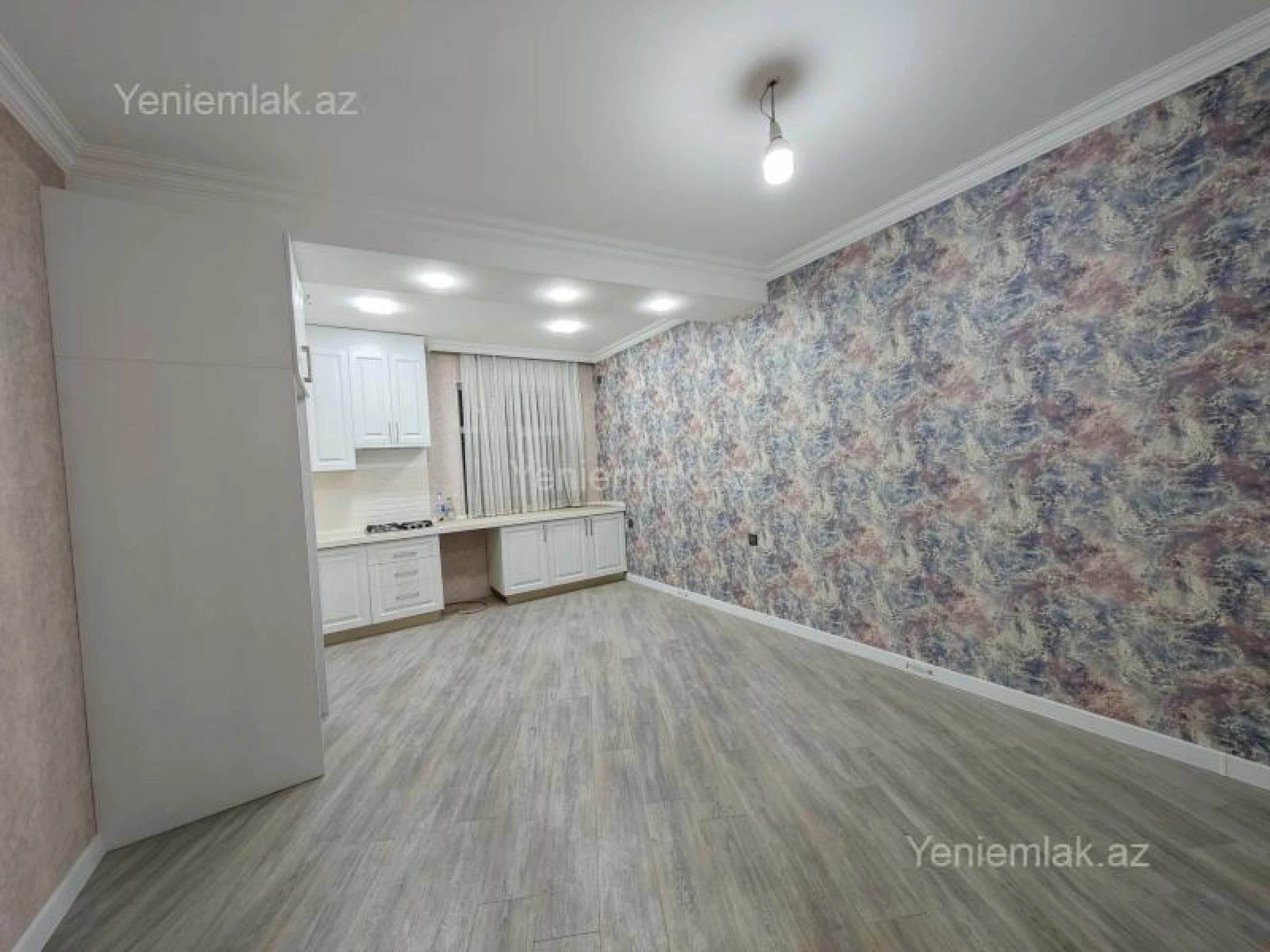 Satılır 3 otaqlı yeni tikili 76 m²