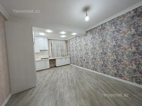 Satılır 3 otaqlı yeni tikili 76 m²