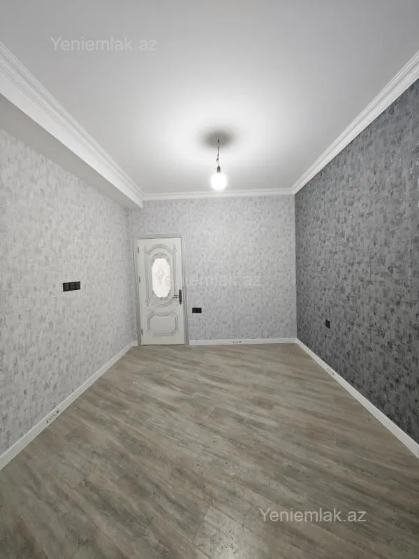 Satılır 3 otaqlı yeni tikili 76 m²