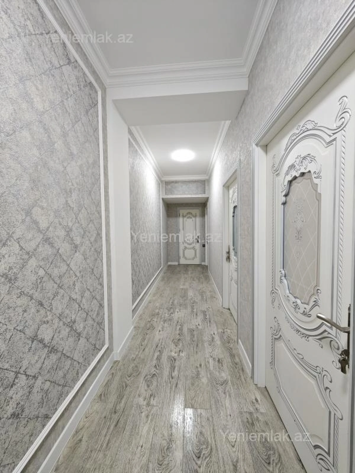 Satılır 3 otaqlı yeni tikili 76 m²