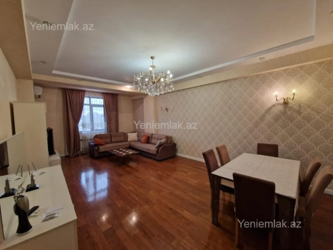 Satılır 4 otaqlı yeni tikili 186 m²