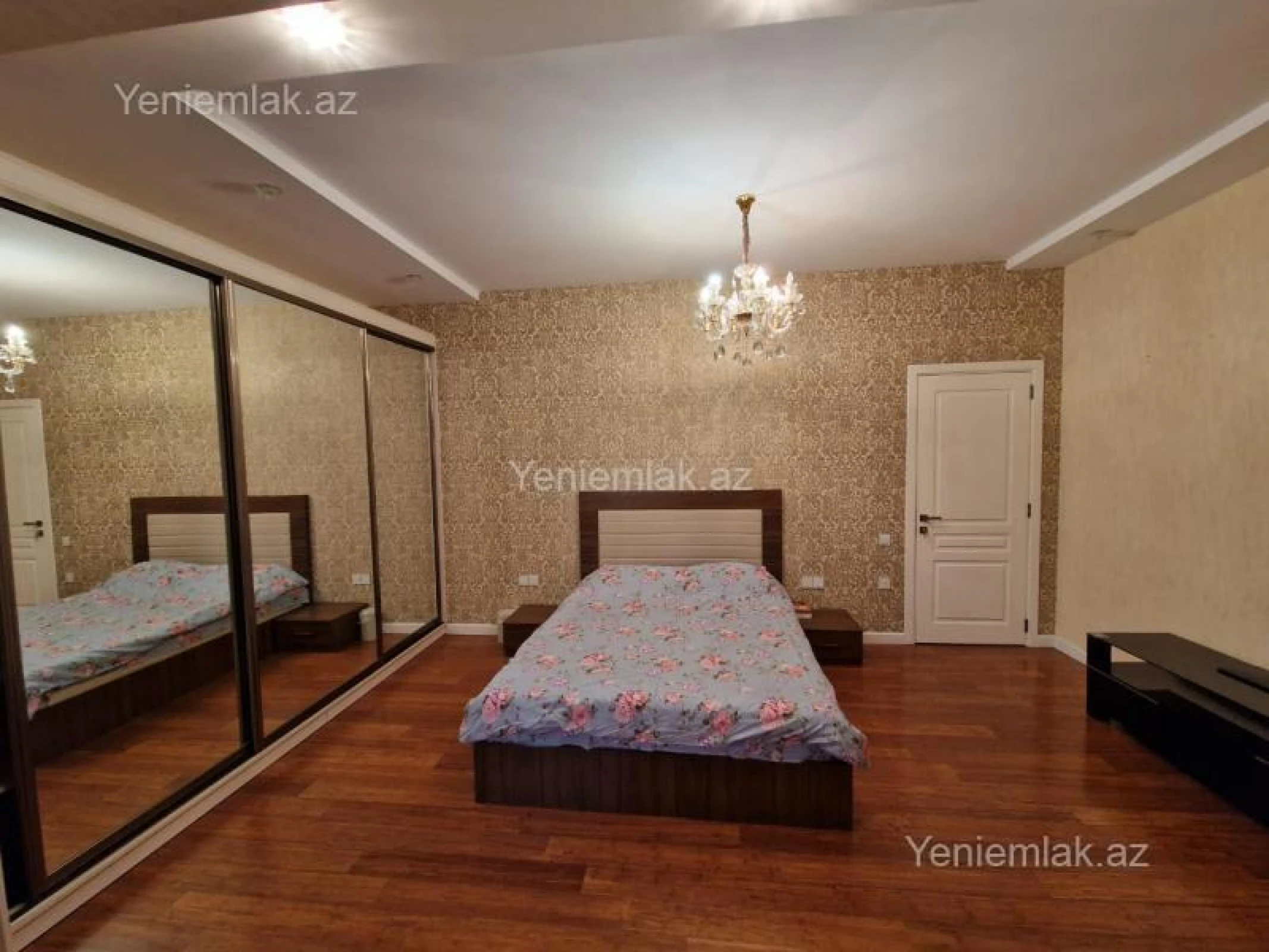 Satılır 4 otaqlı yeni tikili 186 m²