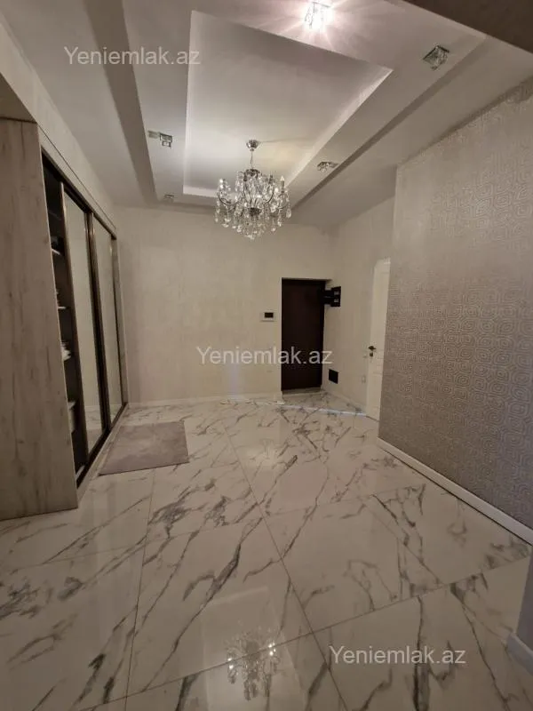 Satılır 4 otaqlı yeni tikili 186 m²