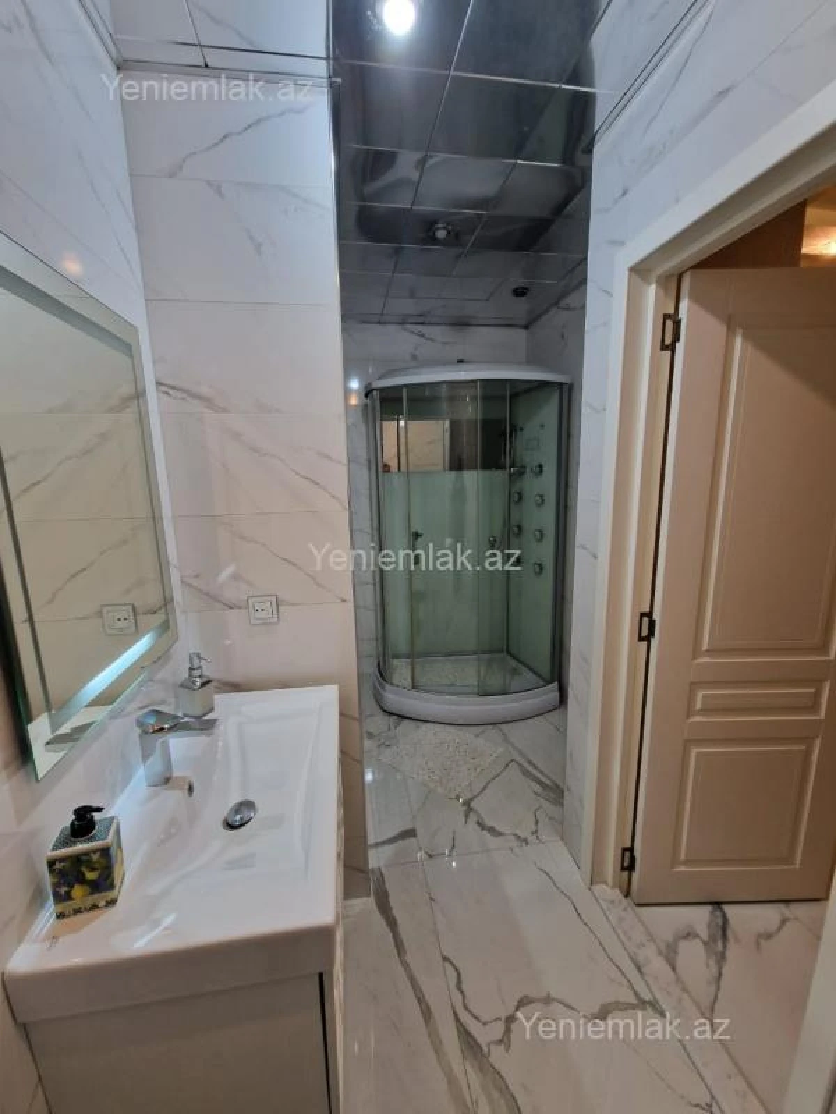 Satılır 4 otaqlı yeni tikili 186 m²