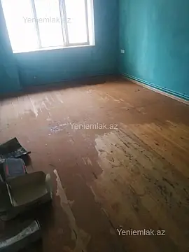 Satılır 3 otaqlı köhnə tikili 97 m²