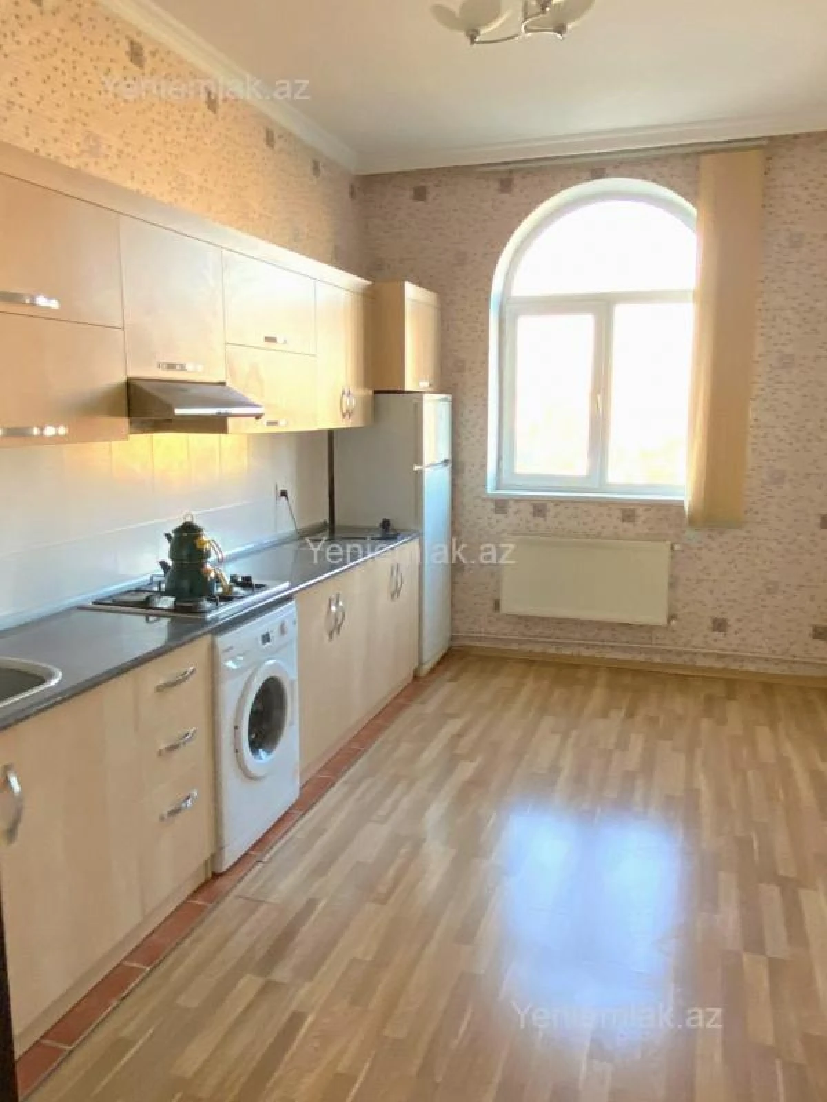 Satılır 2 otaqlı yeni tikili 92 m²