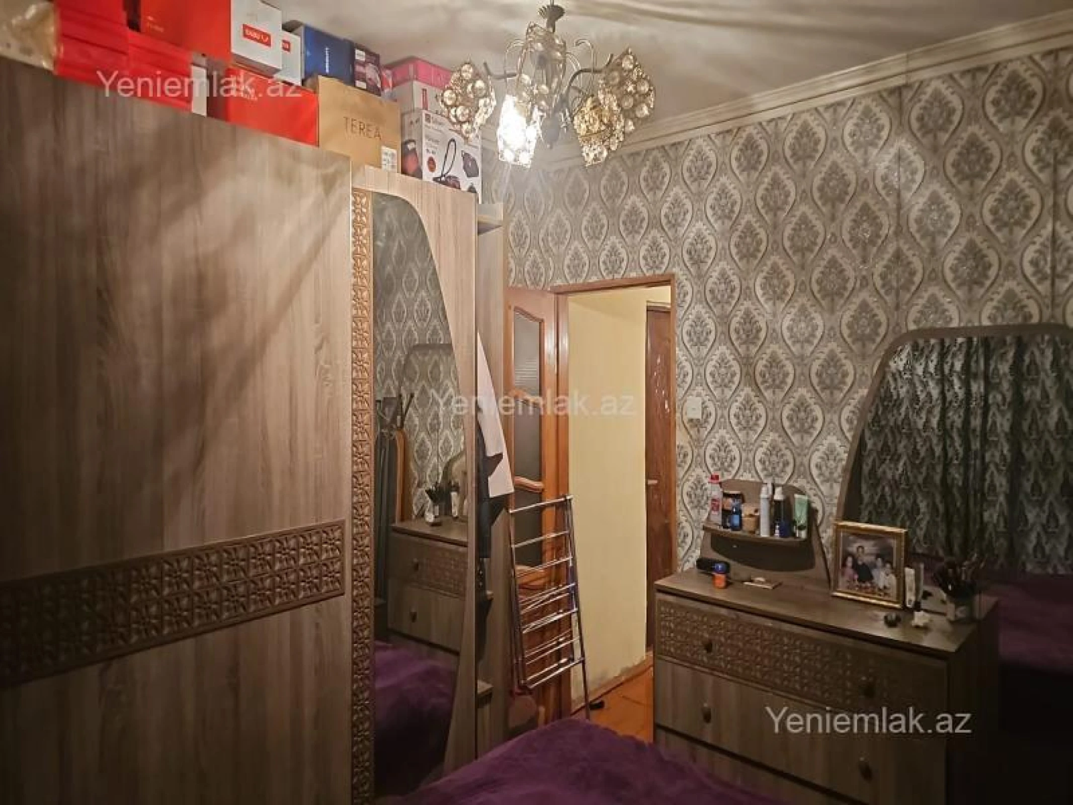 Satılır 2 otaqlı köhnə tikili 60 m²