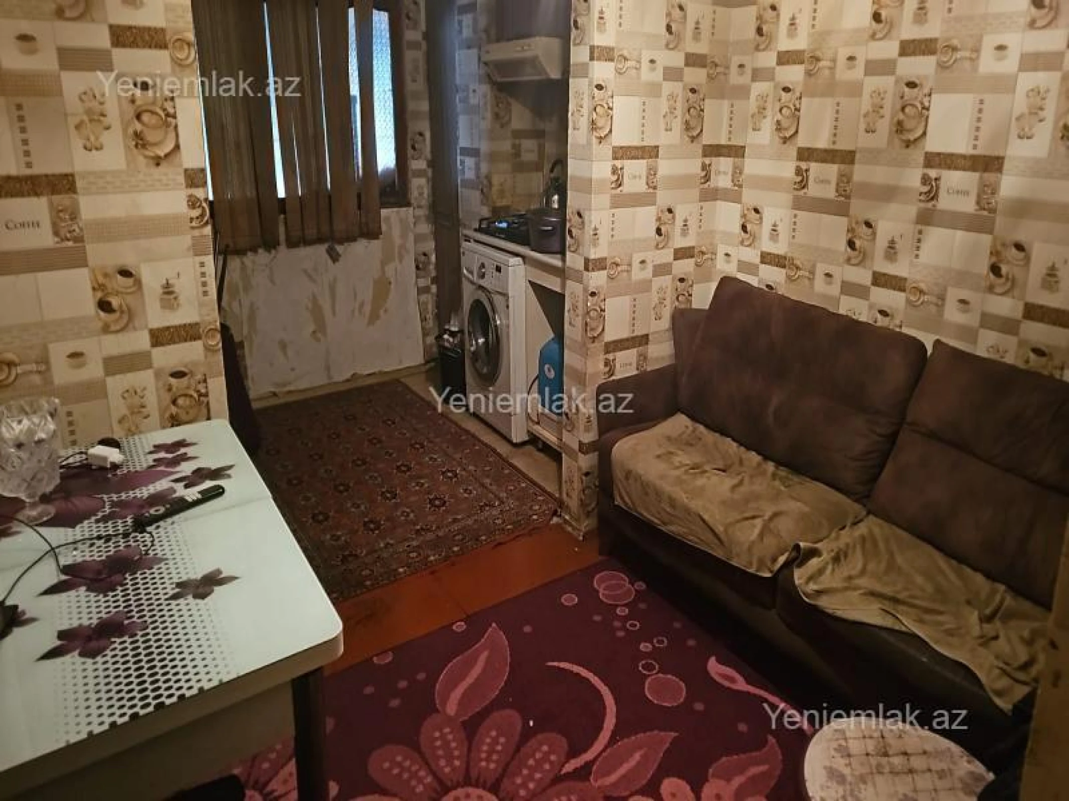 Satılır 2 otaqlı köhnə tikili 60 m²