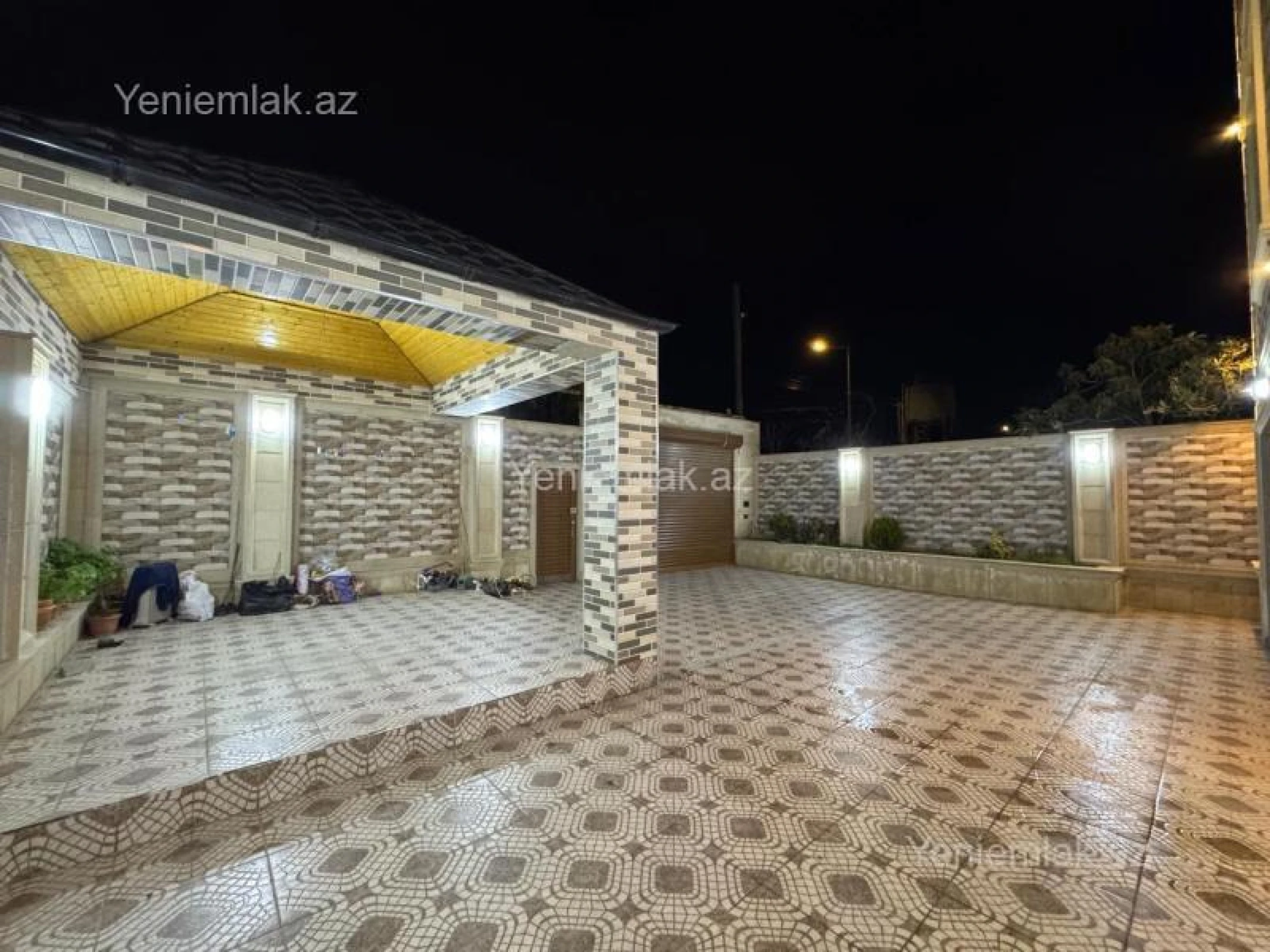 Satılır 7 otaqlı həyət evi 260 m²