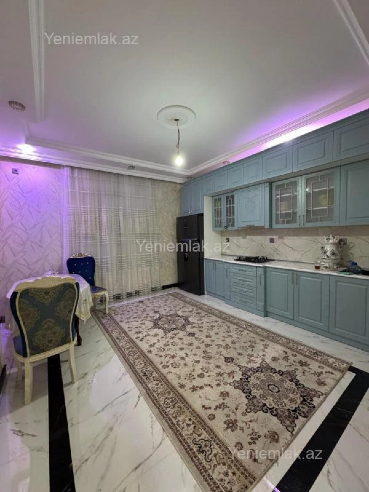 Satılır 7 otaqlı həyət evi 260 m²