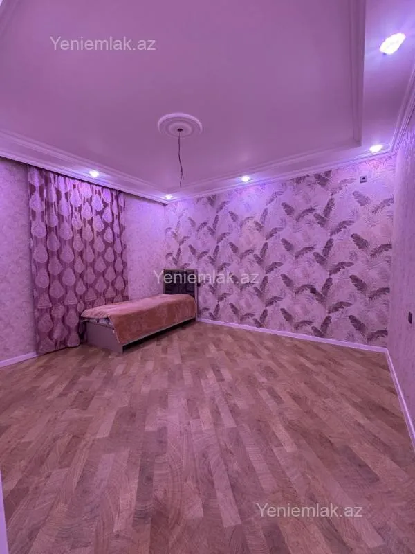 Satılır 7 otaqlı həyət evi 260 m²