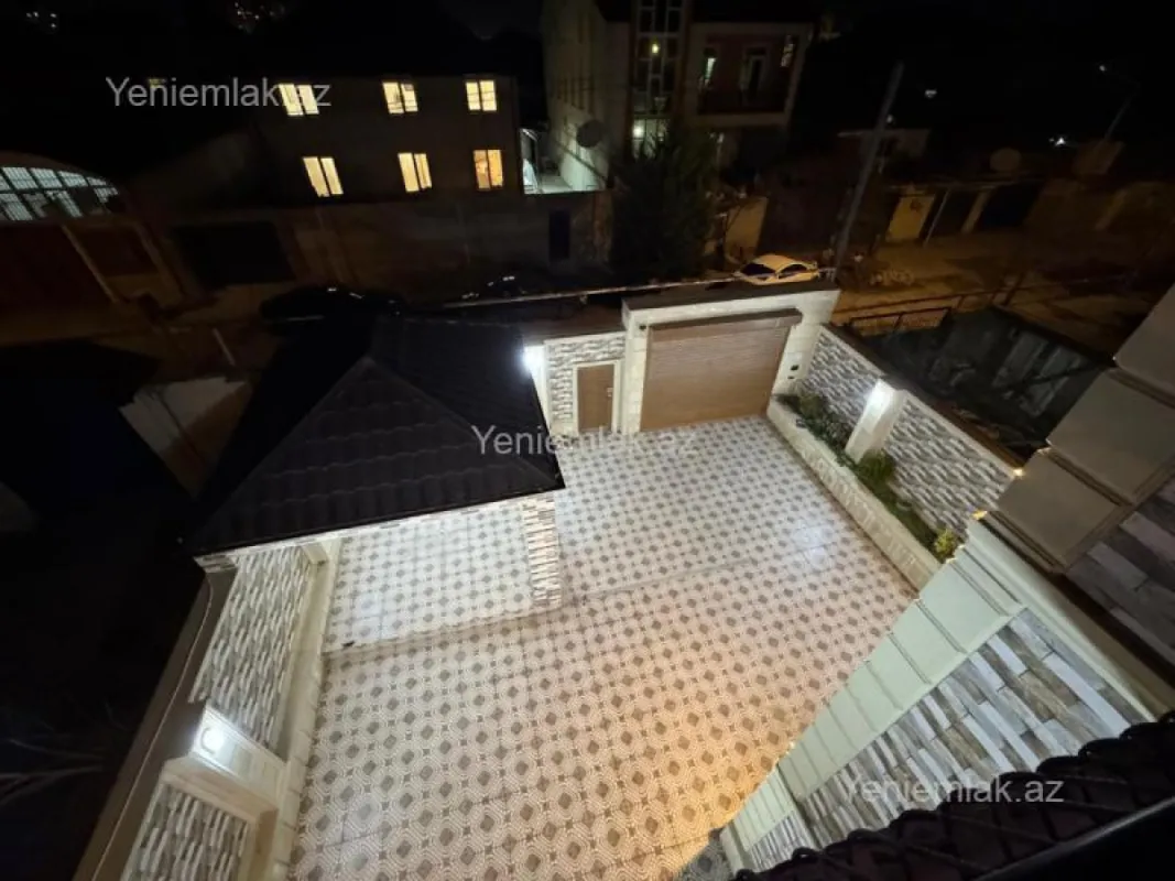 Satılır 7 otaqlı həyət evi 260 m²