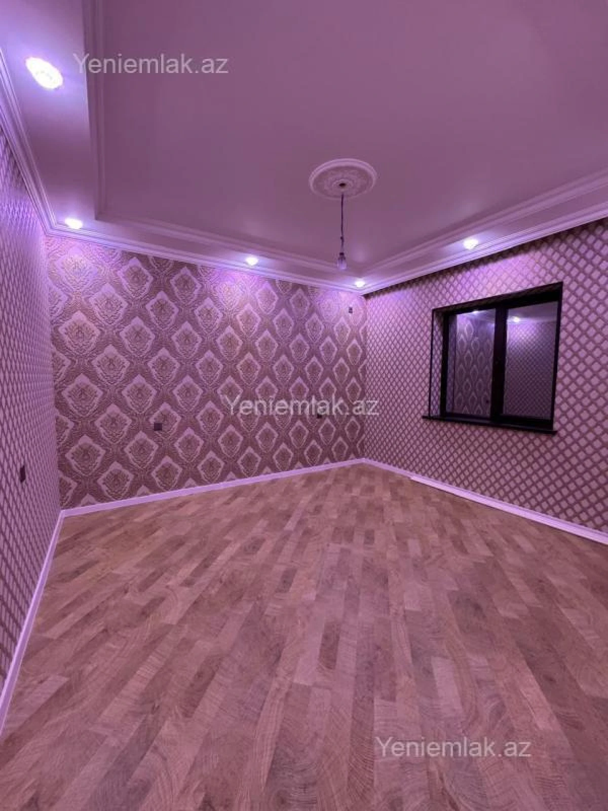 Satılır 7 otaqlı həyət evi 260 m²